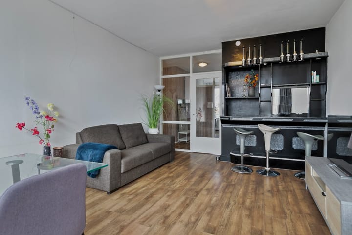 Foto 4 van Van der Helmstraat 384