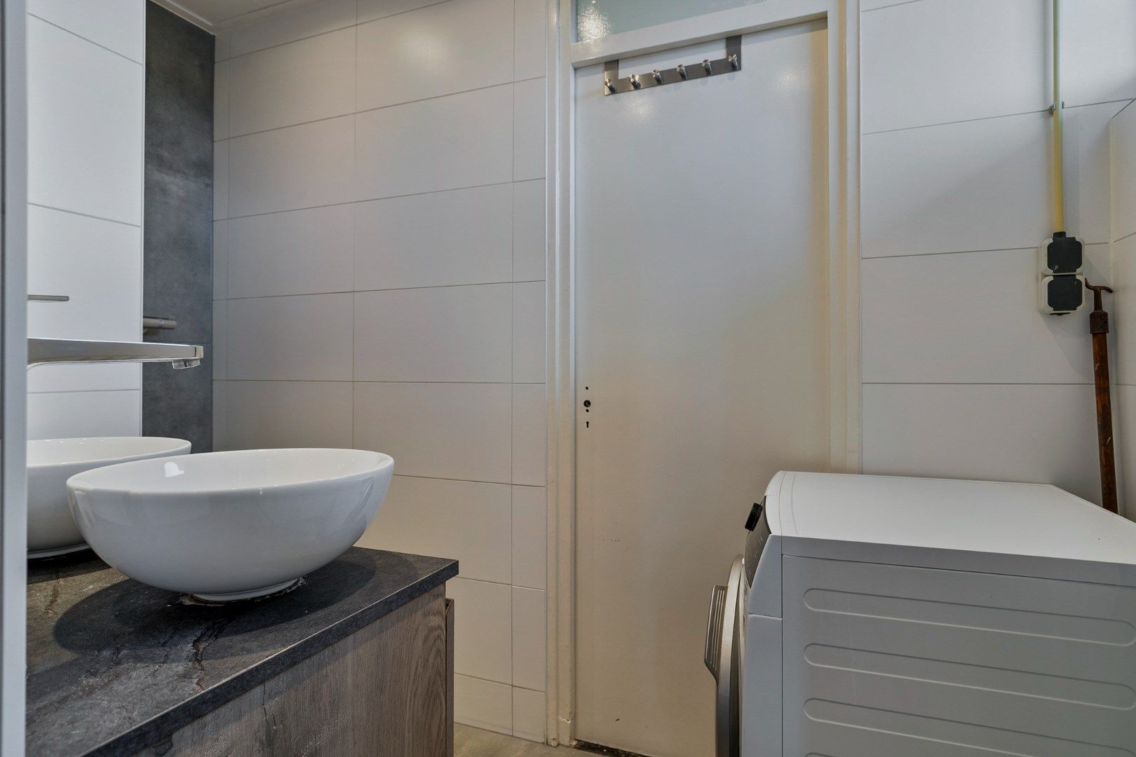 Foto 18 van Van der Helmstraat 384