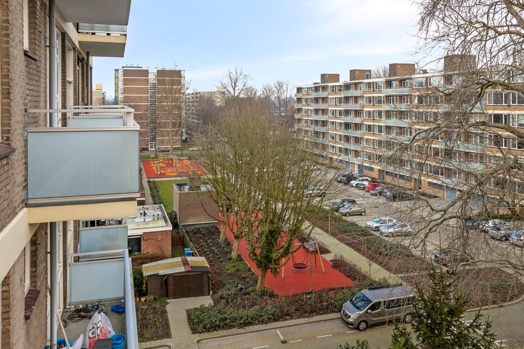 Foto 26 van Van der Helmstraat 384