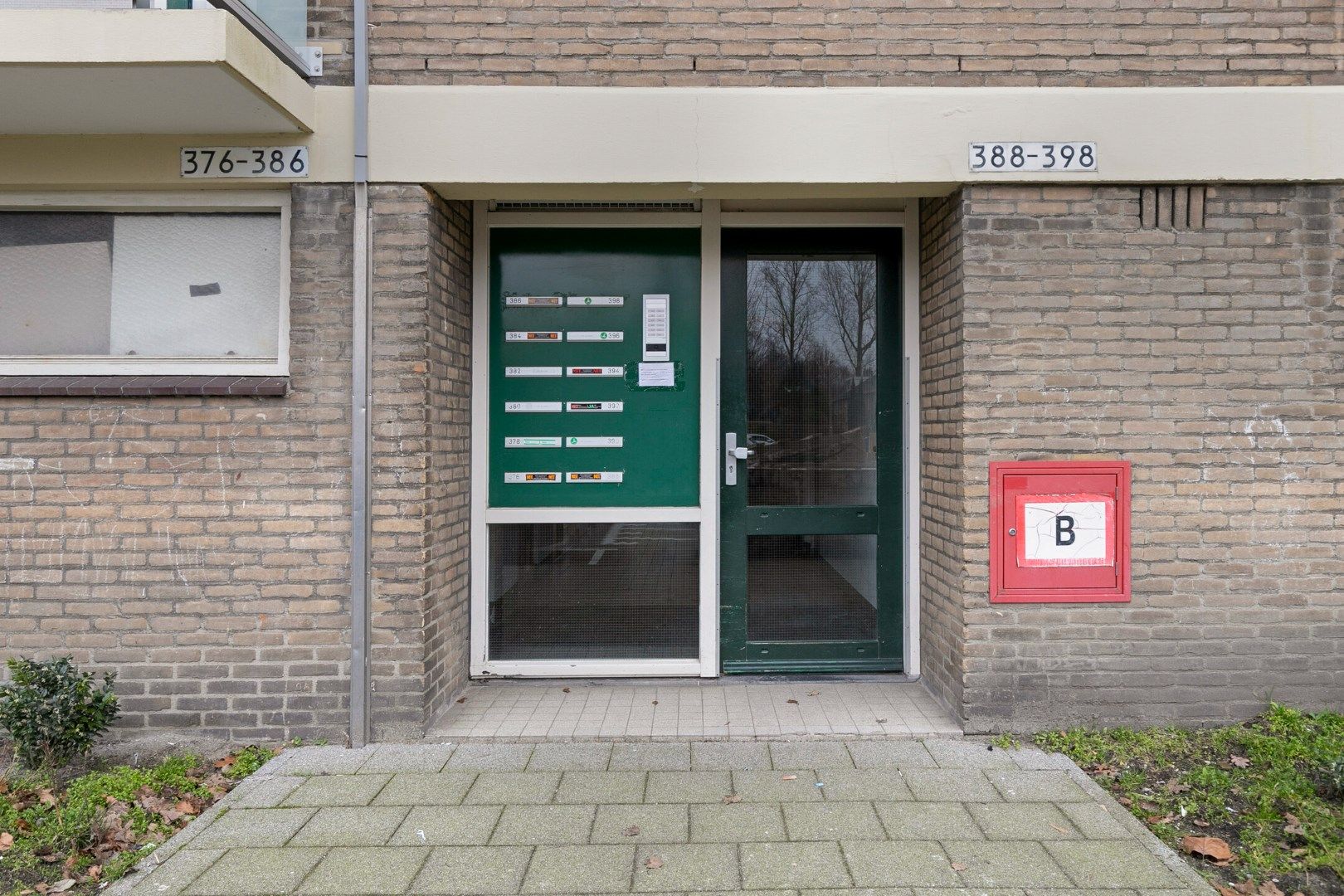 Foto 30 van Van der Helmstraat 384