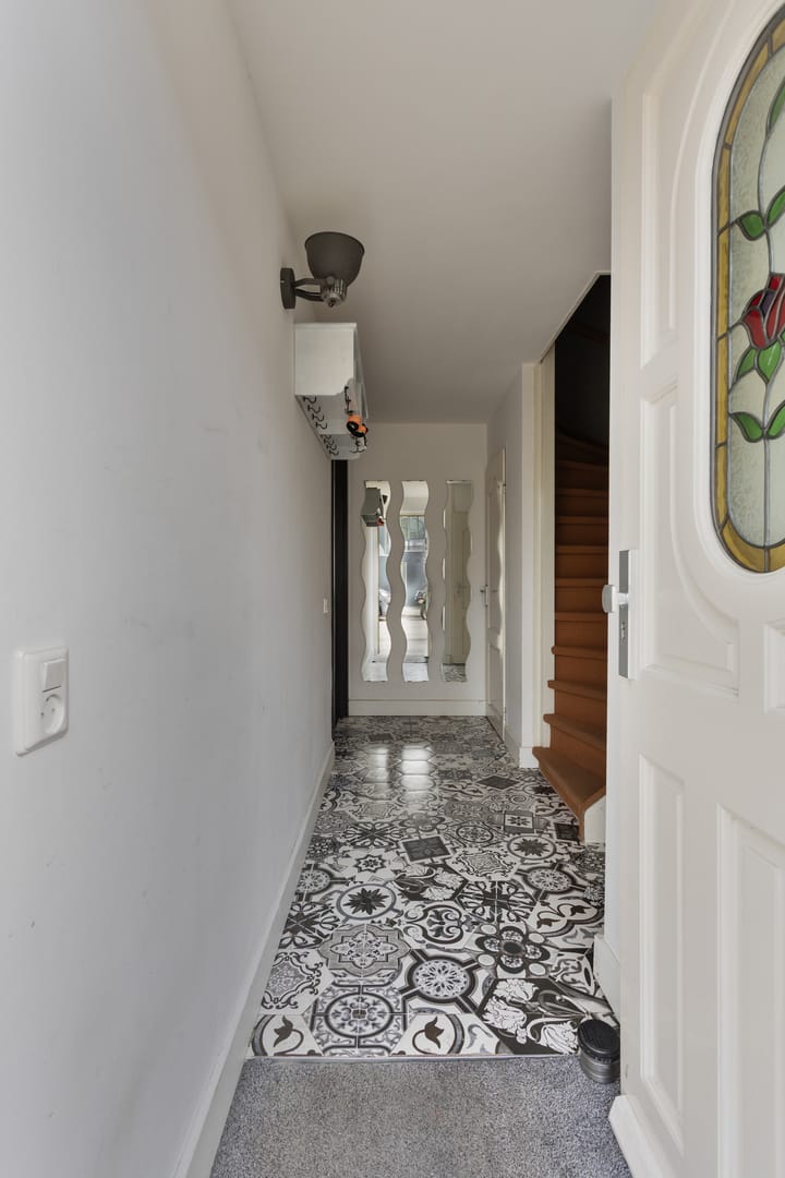 Photo 13 of Suze Groenewegstraat 3