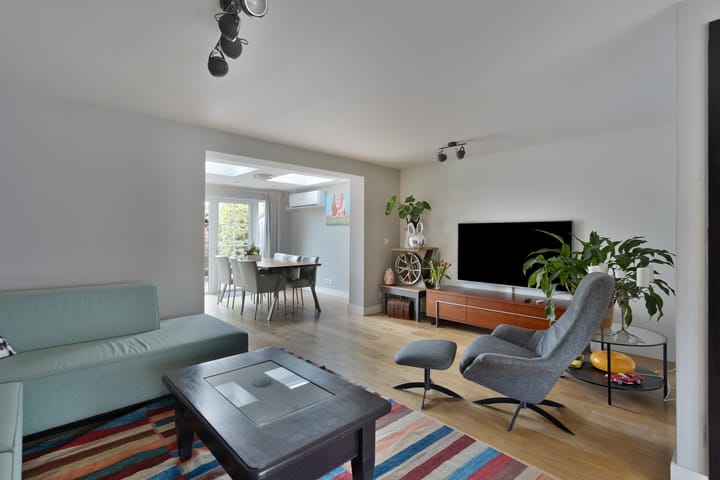 Photo 17 of Suze Groenewegstraat 3