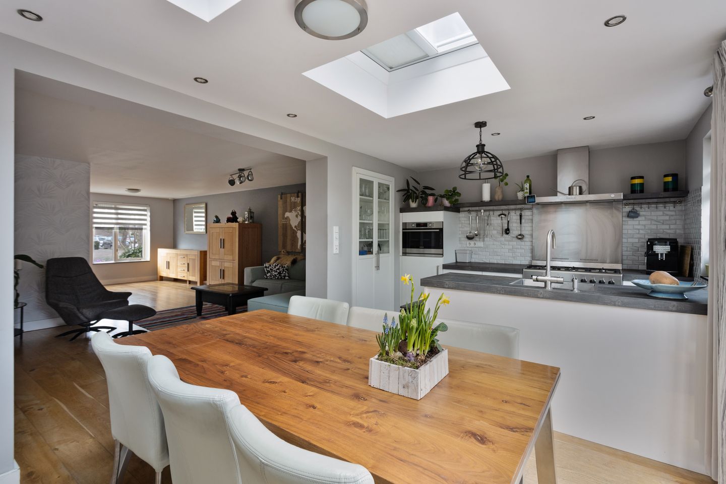 Foto 19 van Suze Groenewegstraat 3