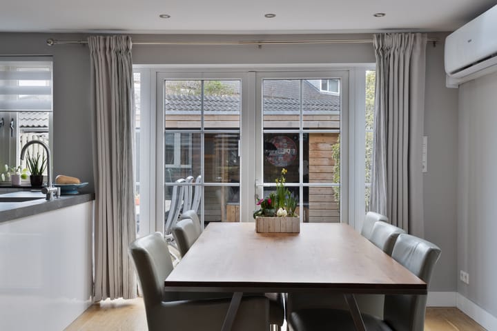 Photo 21 of Suze Groenewegstraat 3