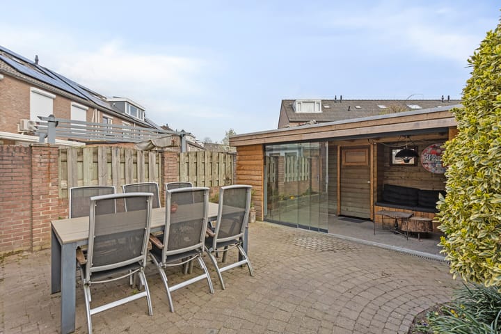 Photo 41 of Suze Groenewegstraat 3