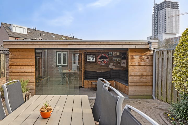 Photo 42 of Suze Groenewegstraat 3