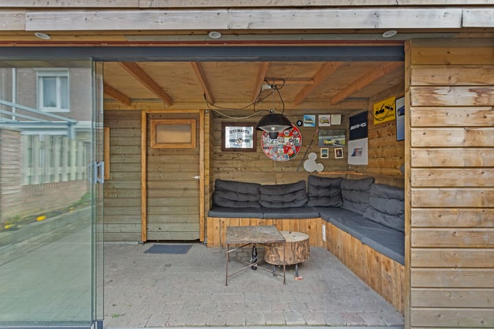 Photo 43 of Suze Groenewegstraat 3