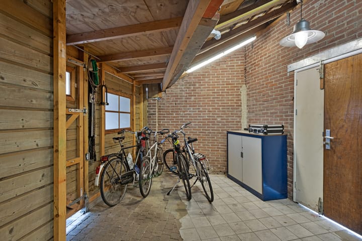 Photo 45 of Suze Groenewegstraat 3