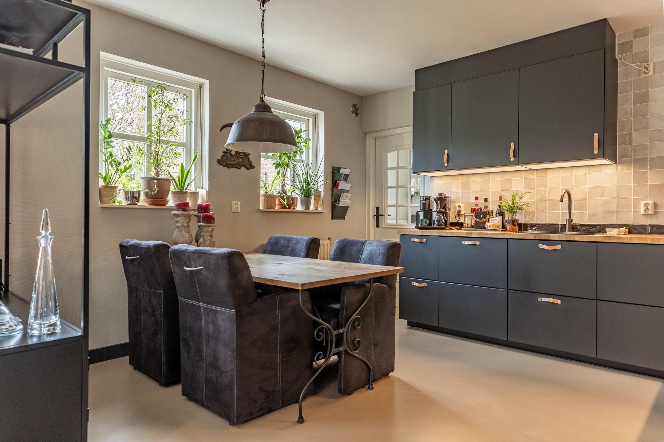 Foto 18 van Klein Zundertseweg 34-B