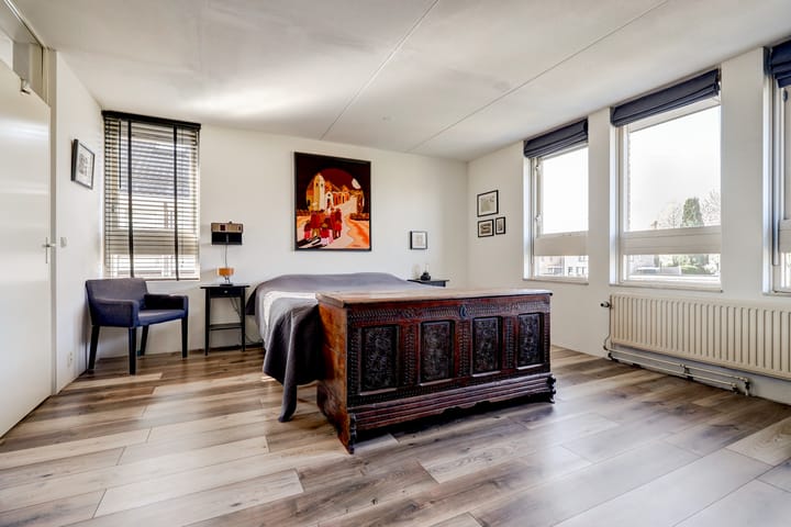 Foto 21 van Venus 177