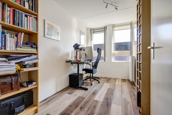 Foto 22 van Venus 177