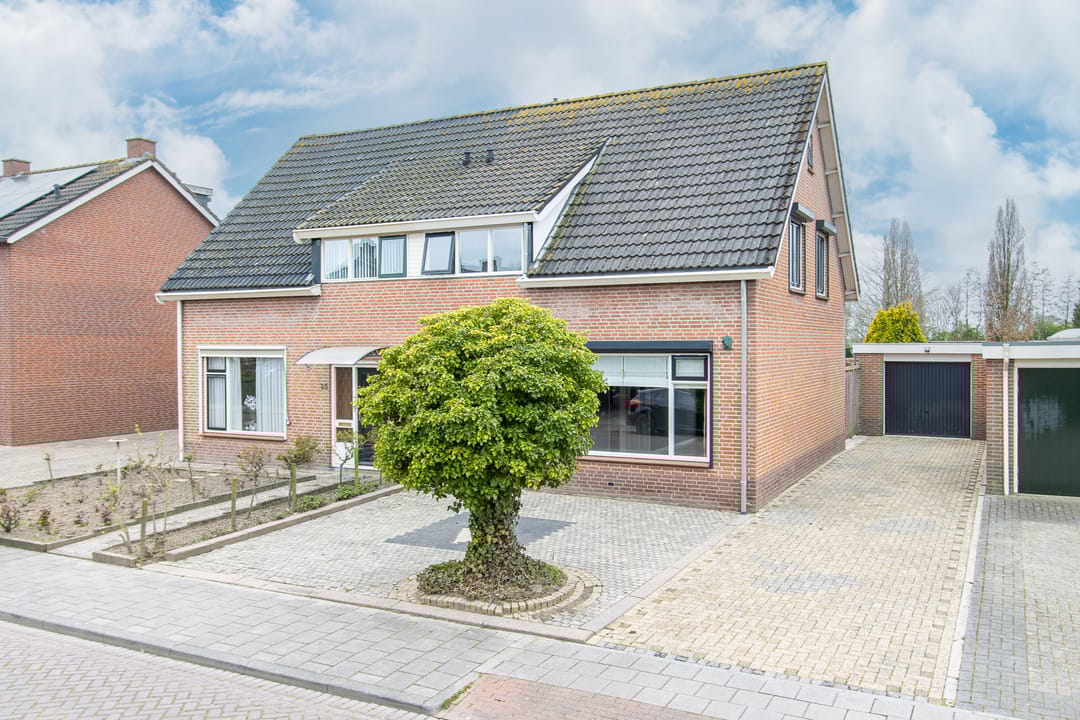 Photo 1 of Nichtenhofstraat 37