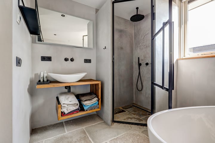 Foto 27 van Venus 177