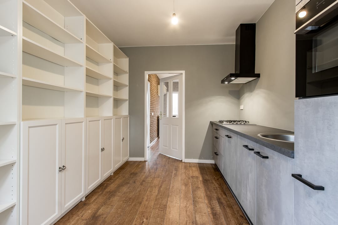 Photo 16 of Nichtenhofstraat 37