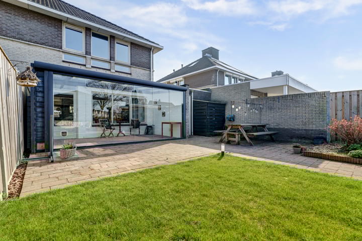 Foto 41 van Venus 177