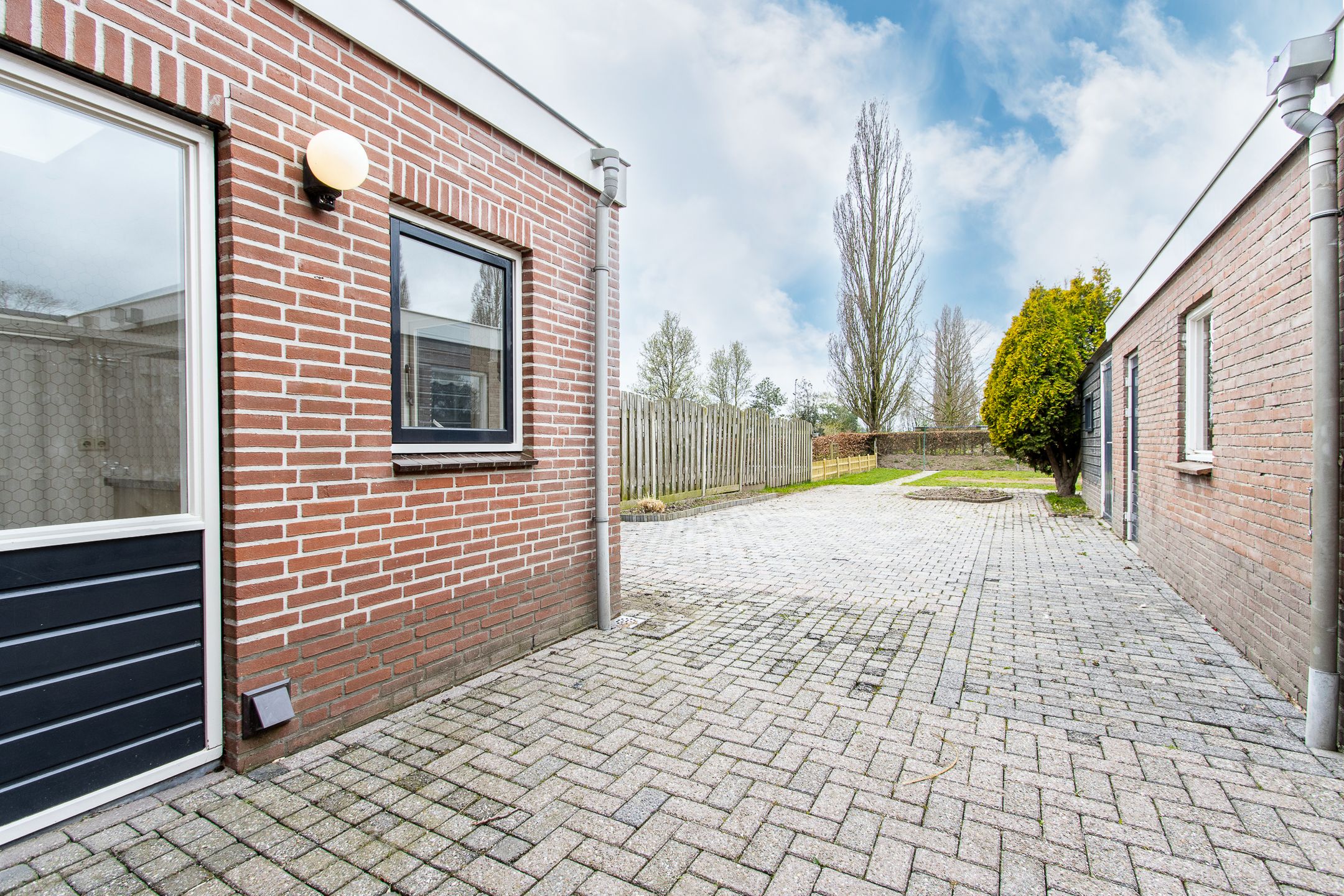 Photo 39 of Nichtenhofstraat 37