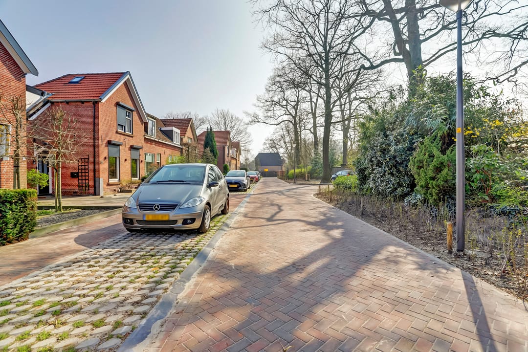 Foto 7 van Emmastraat 75