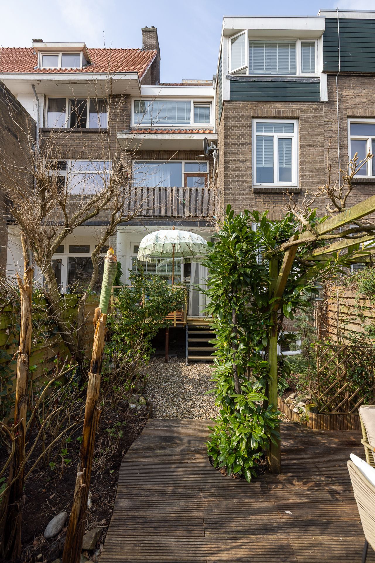 Photo 33 of Zonnebloemstraat 19-A