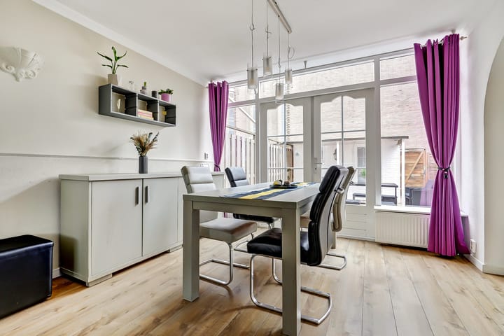 Foto 8 van Vlassersstraat 11