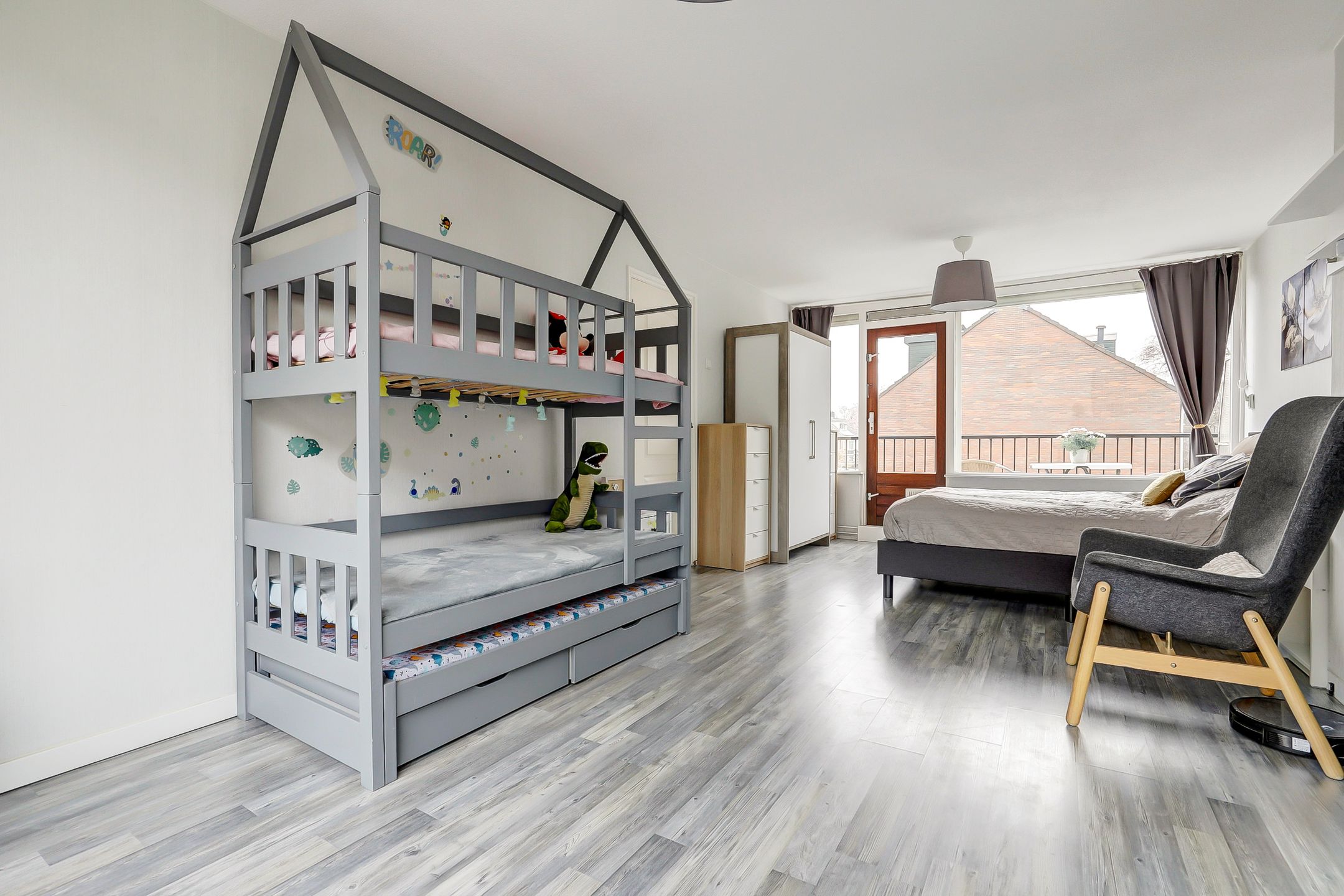 Photo 15 of Vlassersstraat 11