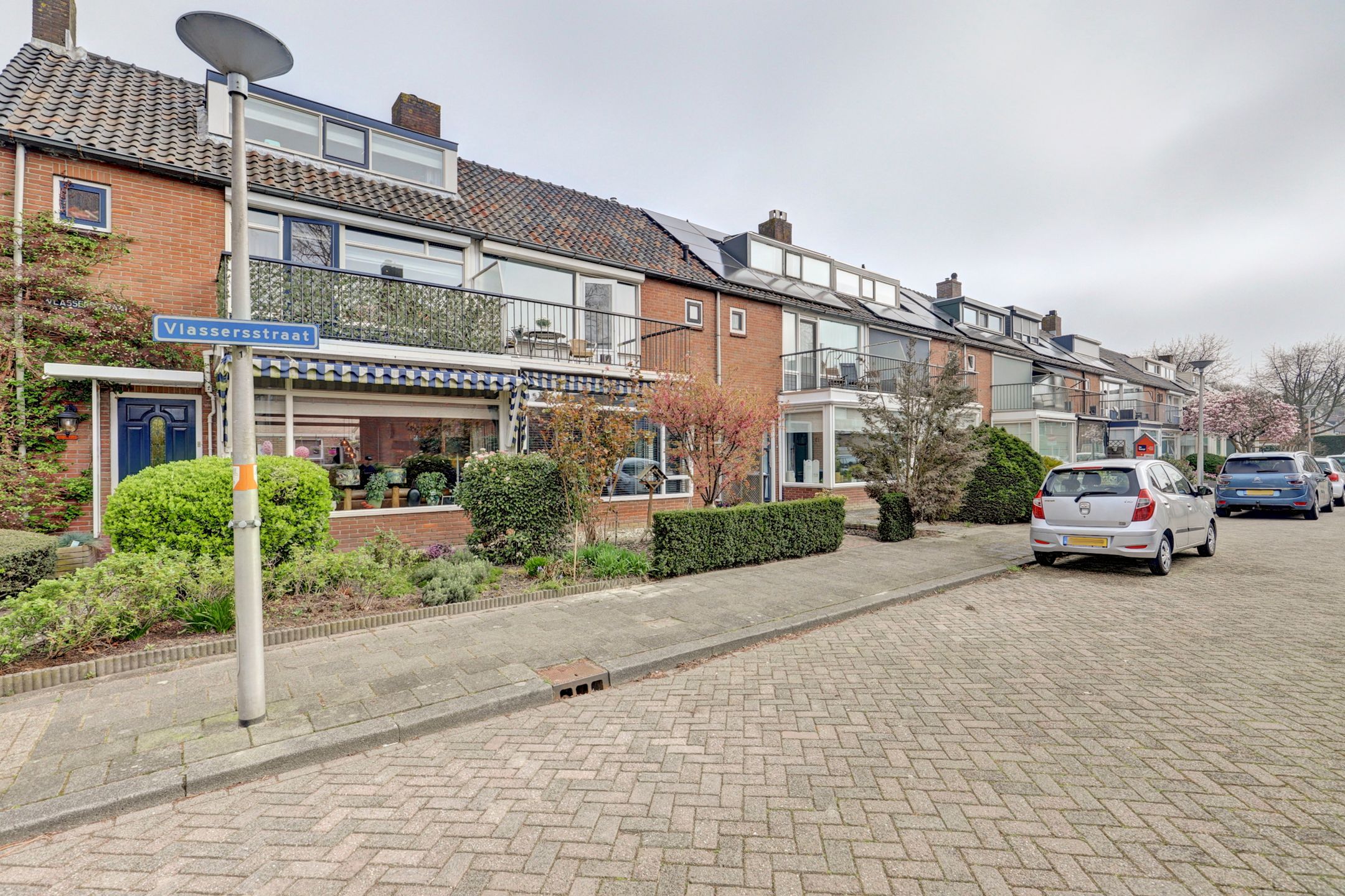 Photo 33 of Vlassersstraat 11