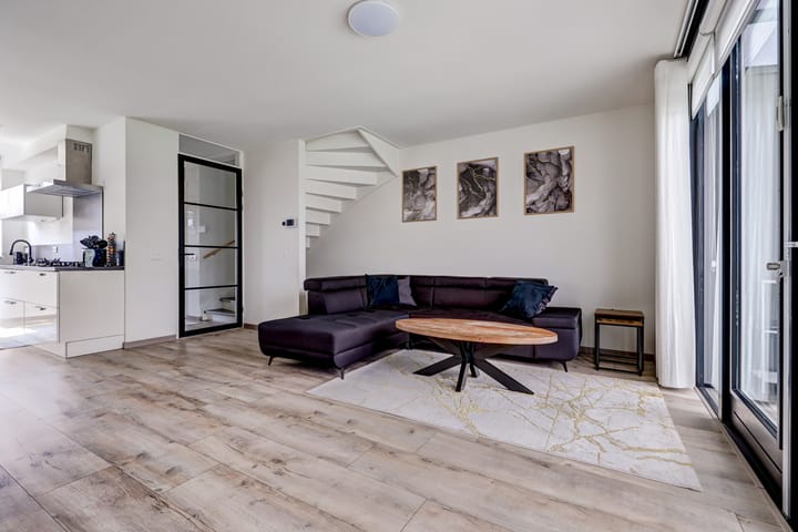 Foto 6 van Bruin Dikkopje 29