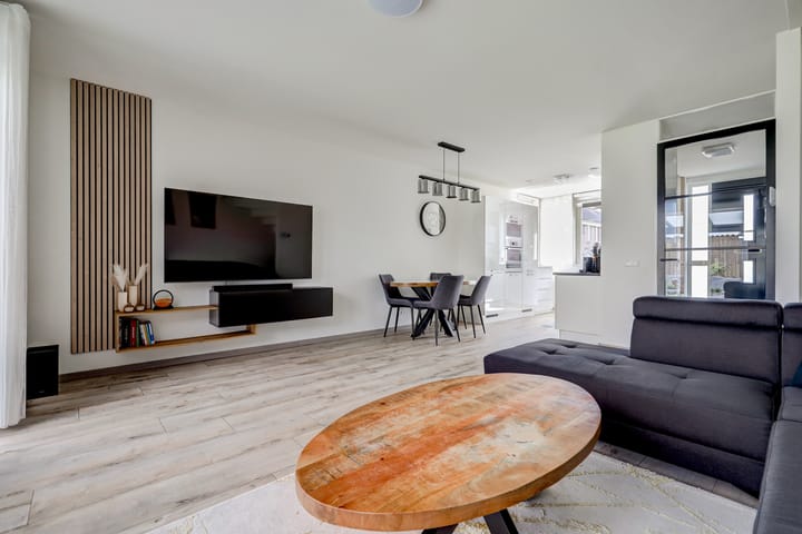 Foto 7 van Bruin Dikkopje 29