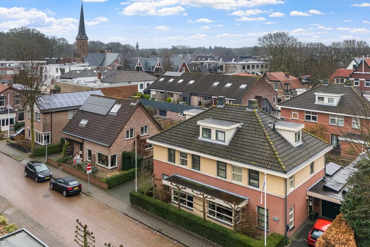 Foto 35 van Burgemeester van Oordtstraat 17