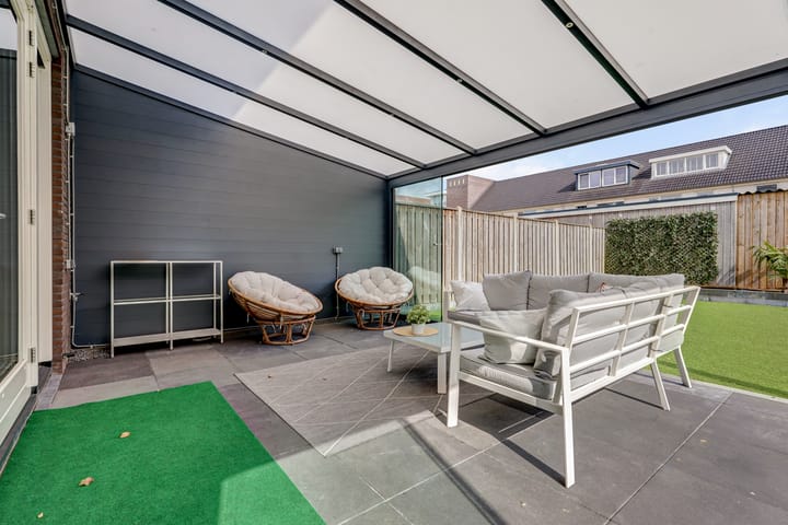 Foto 34 van Bruin Dikkopje 29