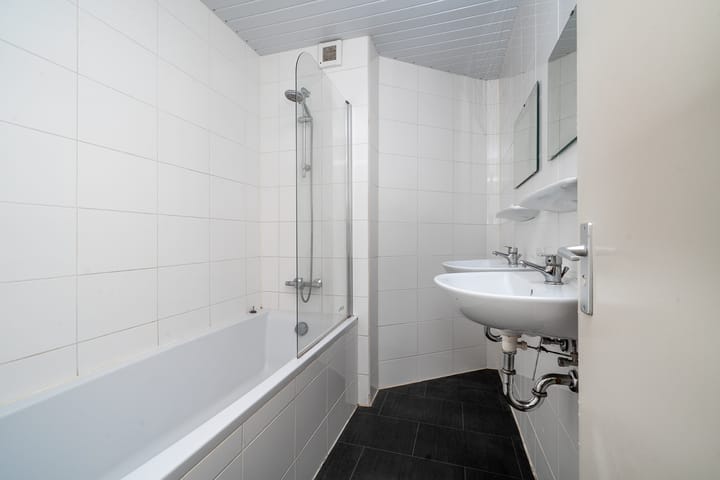 Foto 9 van Linnaeusstraat 56