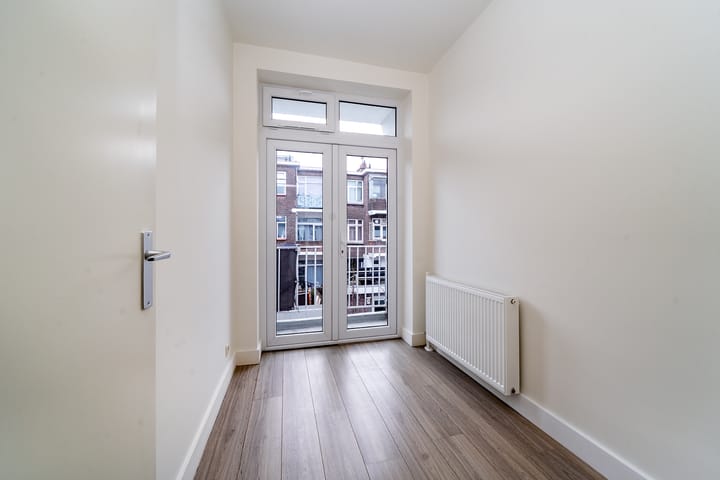 Foto 15 van Linnaeusstraat 56