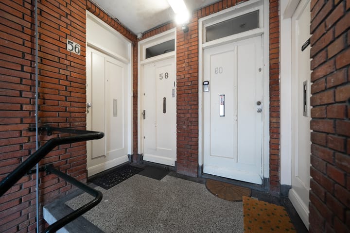 Foto 21 van Linnaeusstraat 56