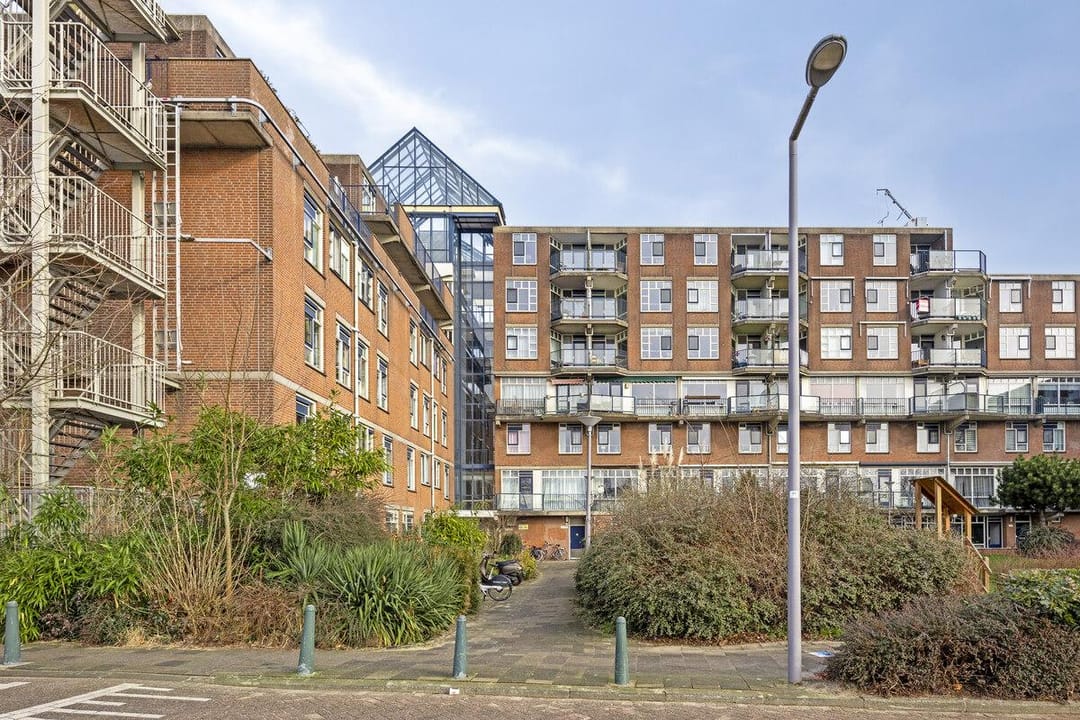 Photo 1 of Oostmaaslaan 387