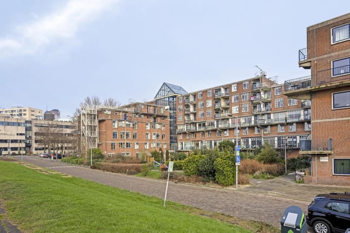 Photo 2 of Oostmaaslaan 387