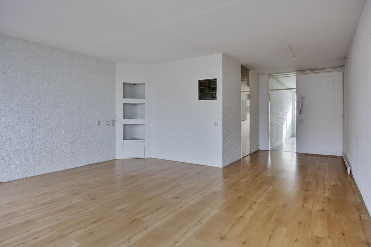 Photo 9 of Oostmaaslaan 387