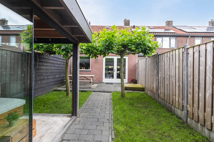 Foto 34 van Commissaris van Heemstrastraat 36