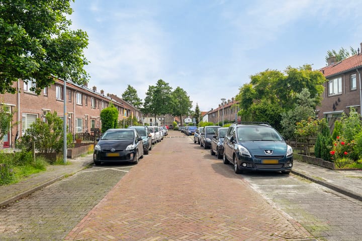 Foto 38 van Commissaris van Heemstrastraat 36