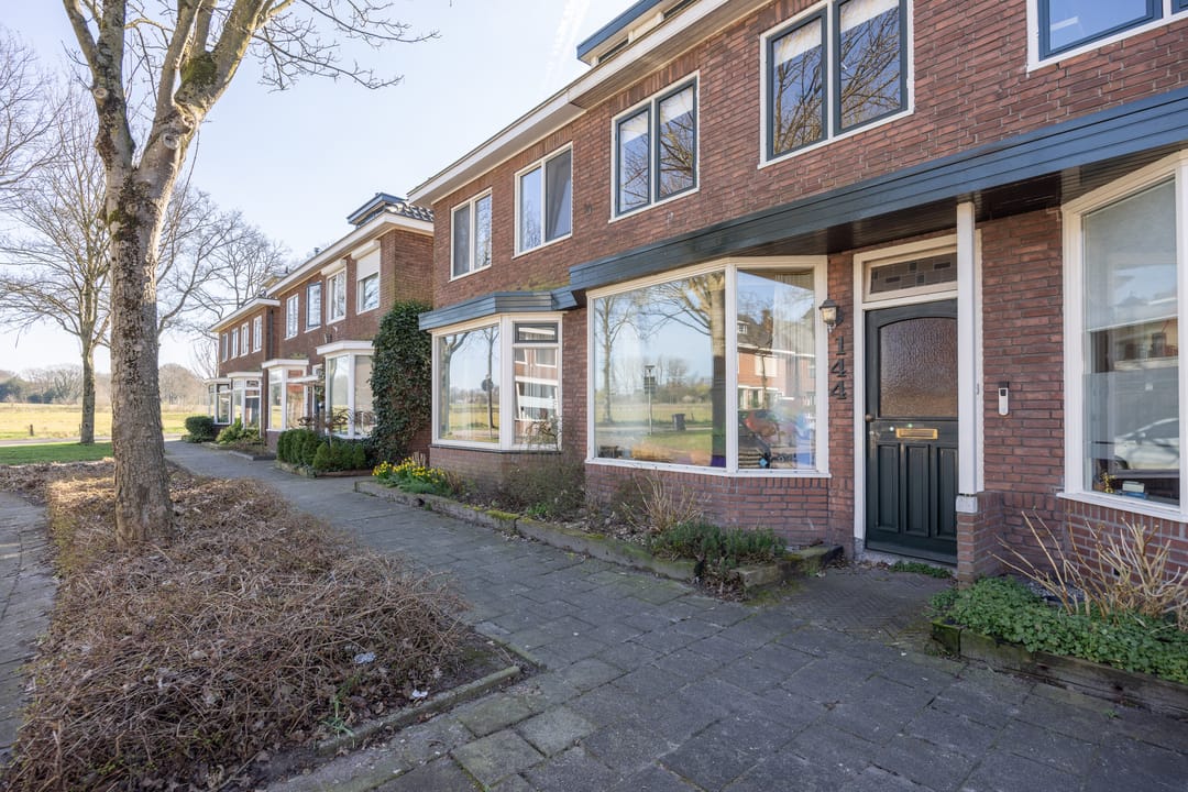 Photo 2 of Van Diemenstraat 144