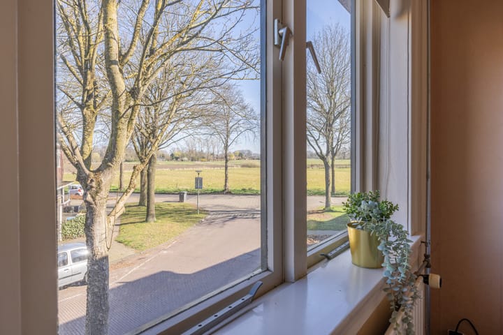 Foto 11 van Van Diemenstraat 144