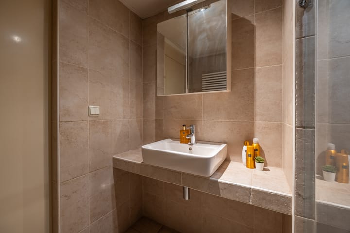 Foto 16 van Van Diemenstraat 144