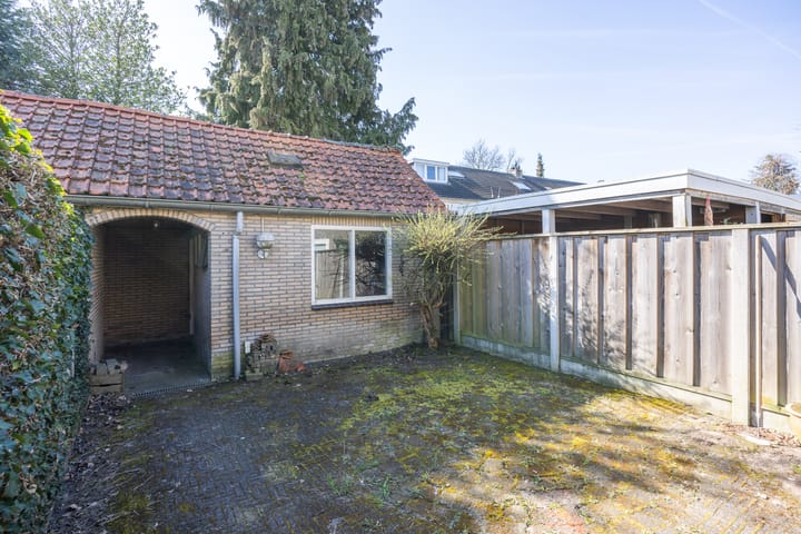 Foto 22 van Van Diemenstraat 144