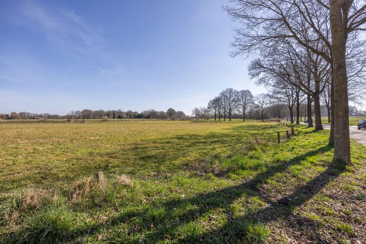 Foto 24 van Van Diemenstraat 144