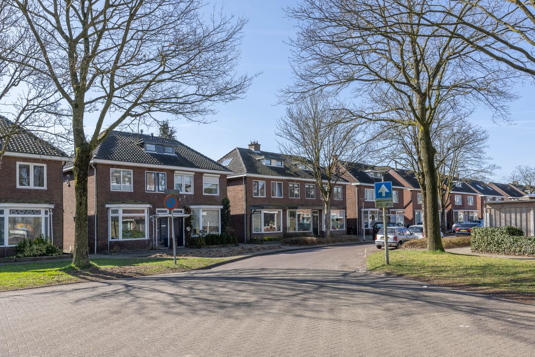 Photo 26 of Van Diemenstraat 144