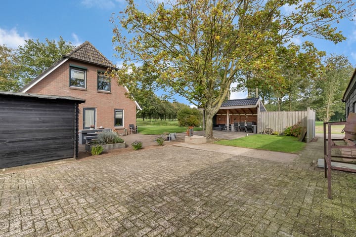 Foto 4 van Fliermatenweg 2