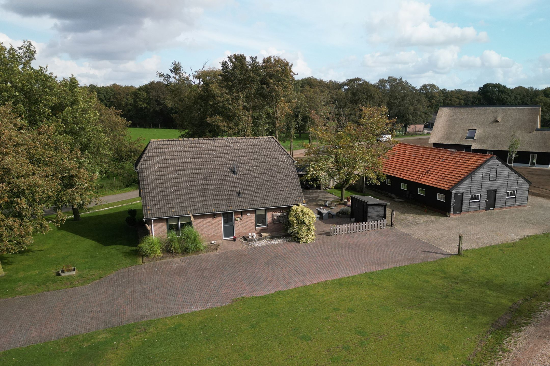 Foto 3 van Fliermatenweg 2