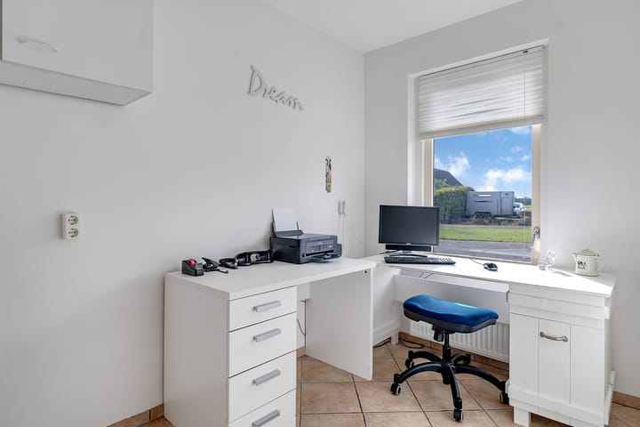 Foto 15 van Fliermatenweg 2