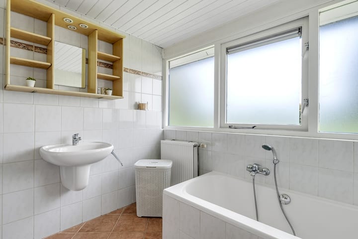 Foto 23 van Fliermatenweg 2