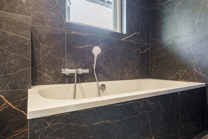 Foto 5 van Heerseweg 15-A