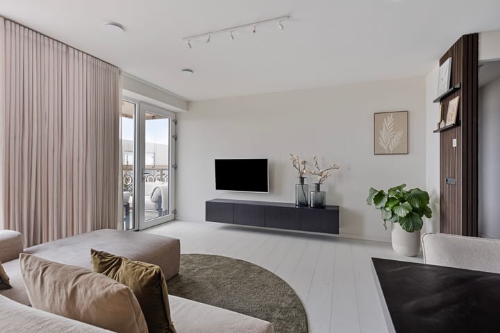 Foto 5 van Helderseweg 15-E4