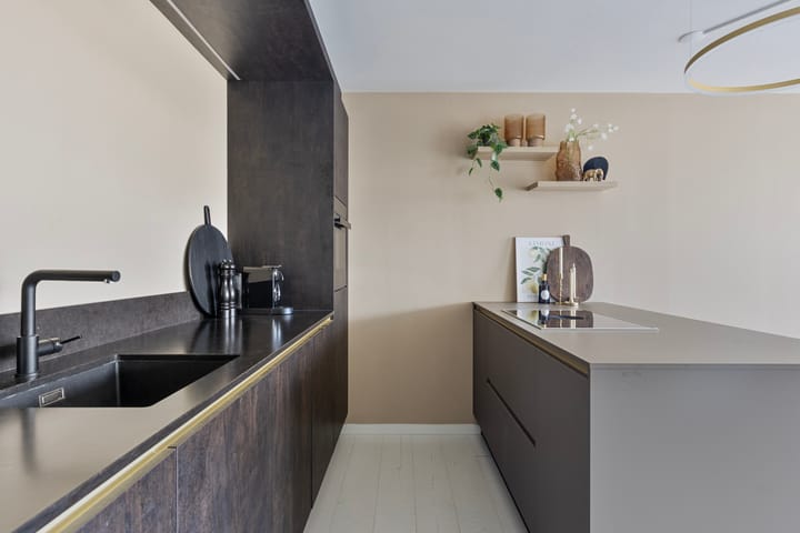 Foto 10 van Helderseweg 15-E4